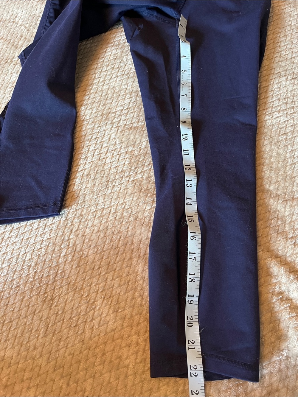NWT Fabletics High-Waisted Mesh Powerhold Capri — Dark Navy - Picture 3 of 3